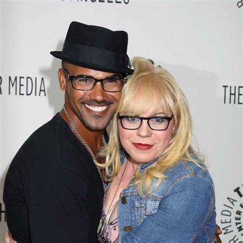 Who is shemar moore dating now
